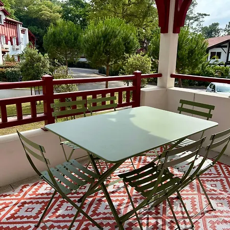 Apartment Esprit Lac, Elegant Avec Terrasse Au Bord Du Hossegor